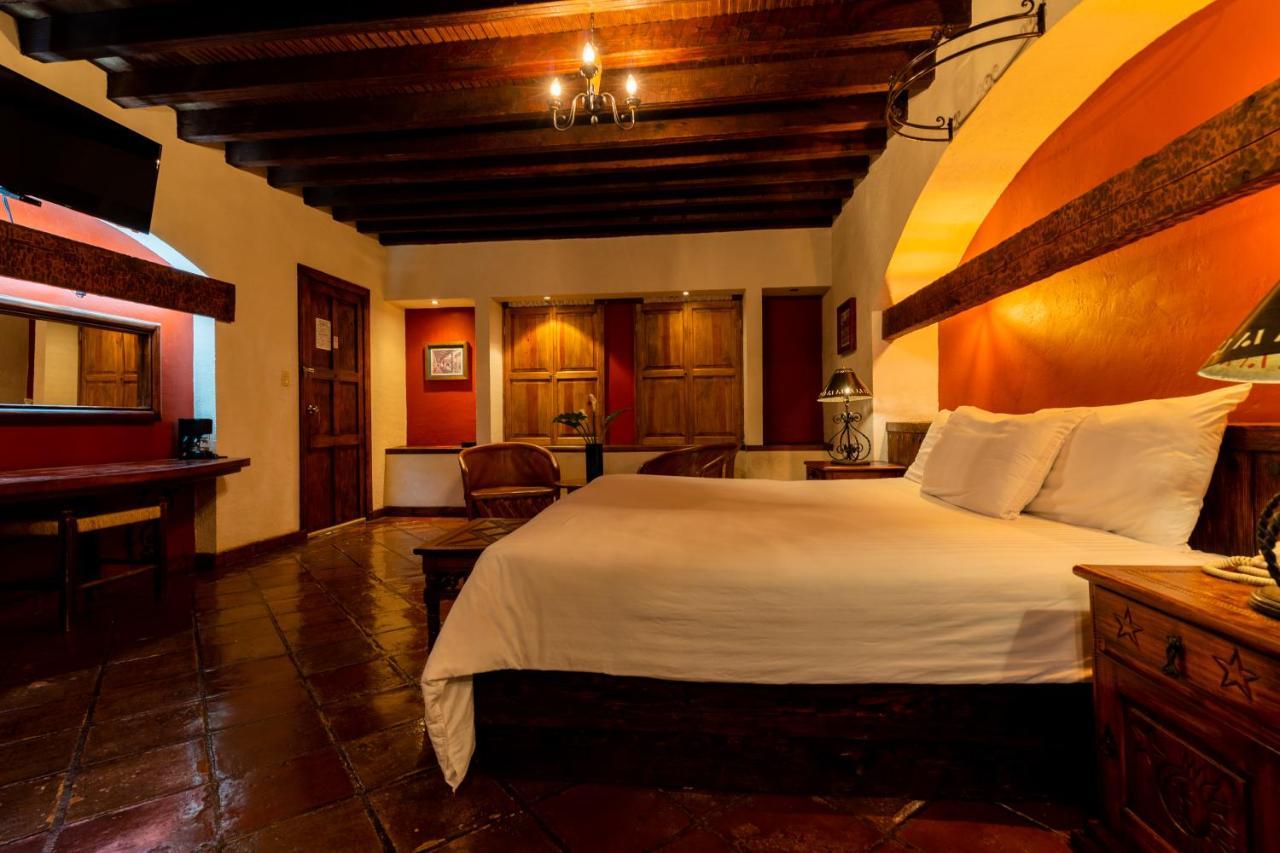 Hosteria San Felipe 파츠쿠아로 외부 사진